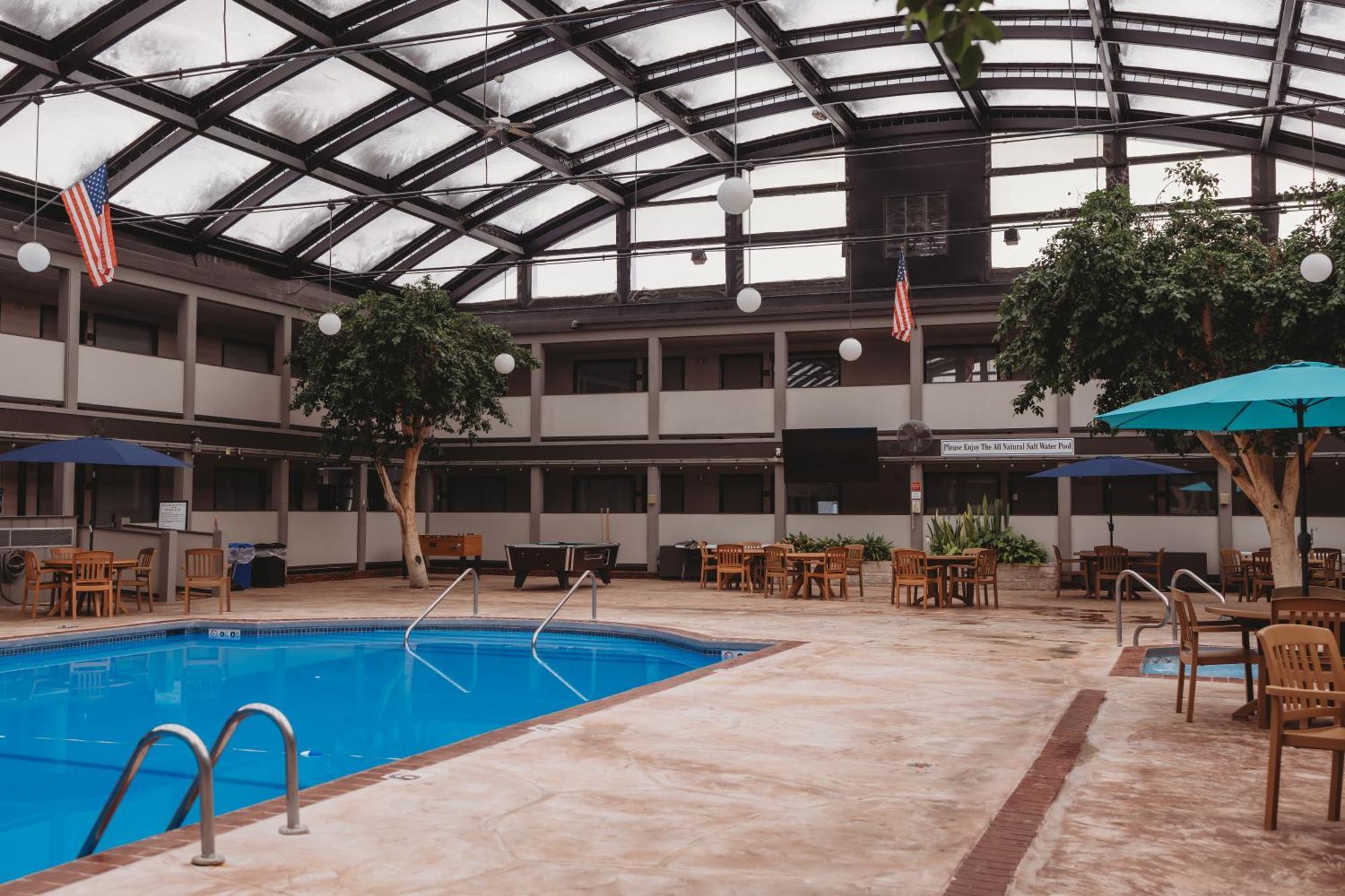 Americinn By Wyndham Appleton Downtown Exterior foto